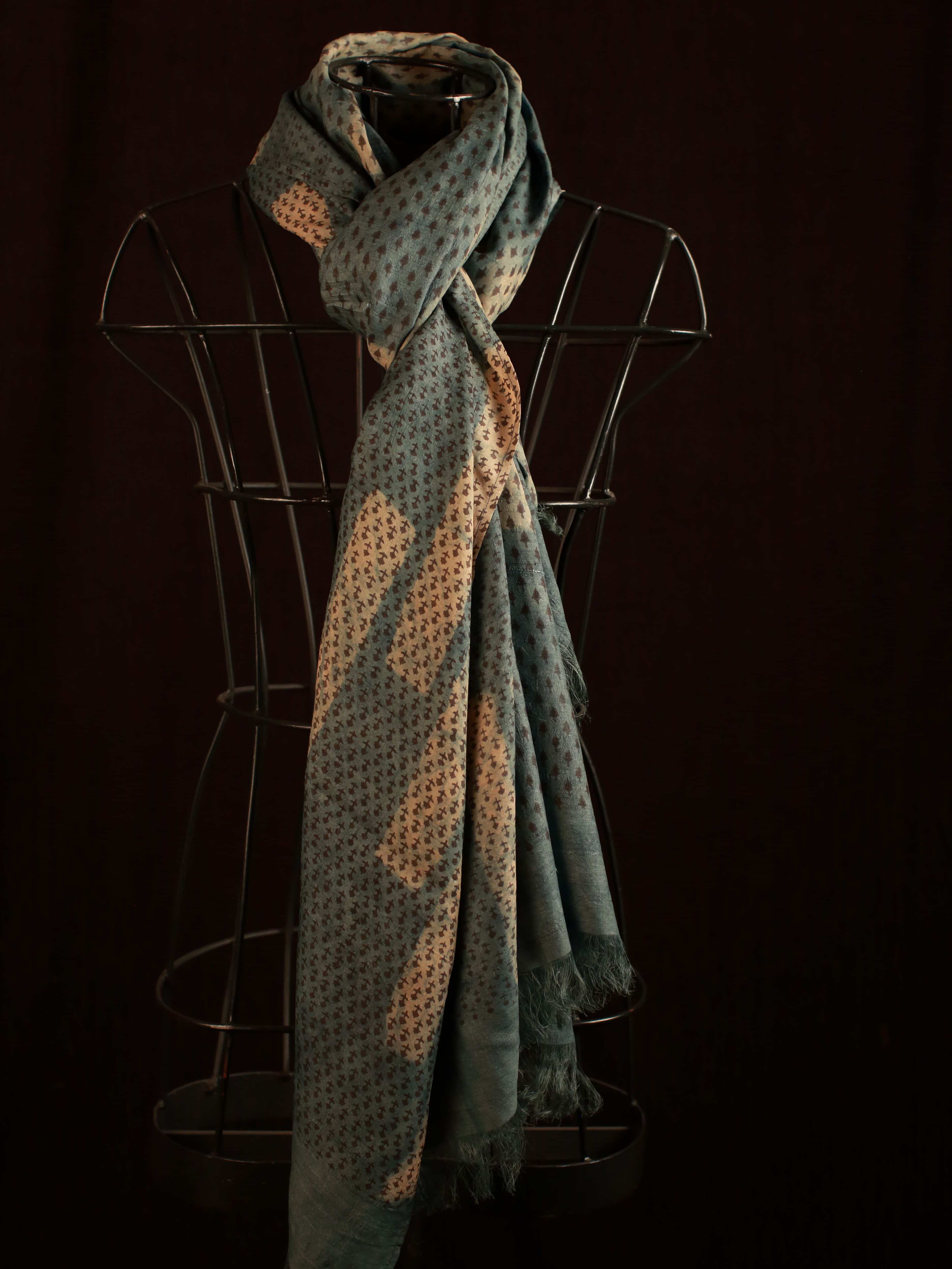 Bauhaus Booti Print on Tussar Stole